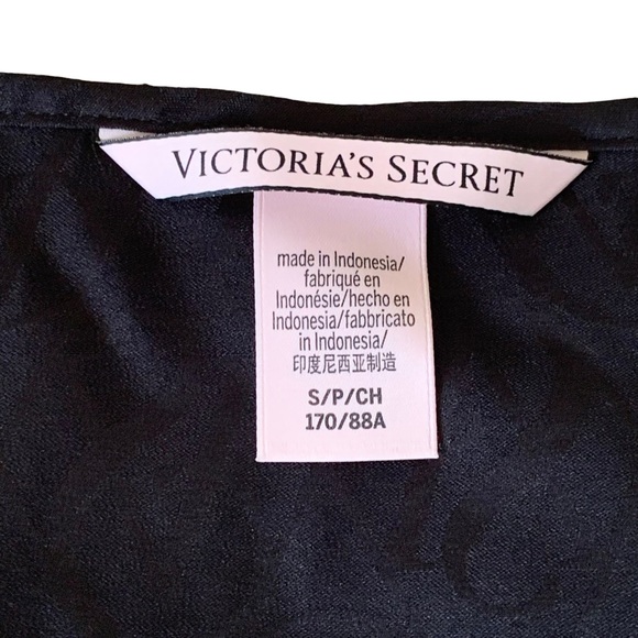 Victoria's Secret Black Racerback Tank Allover VS Logo Size Small Relaxed Fit - Picture 6 of 8